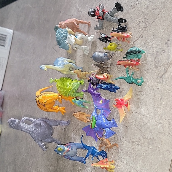 (J18) Play Dinosaur Bundle - Picture 2 of 2